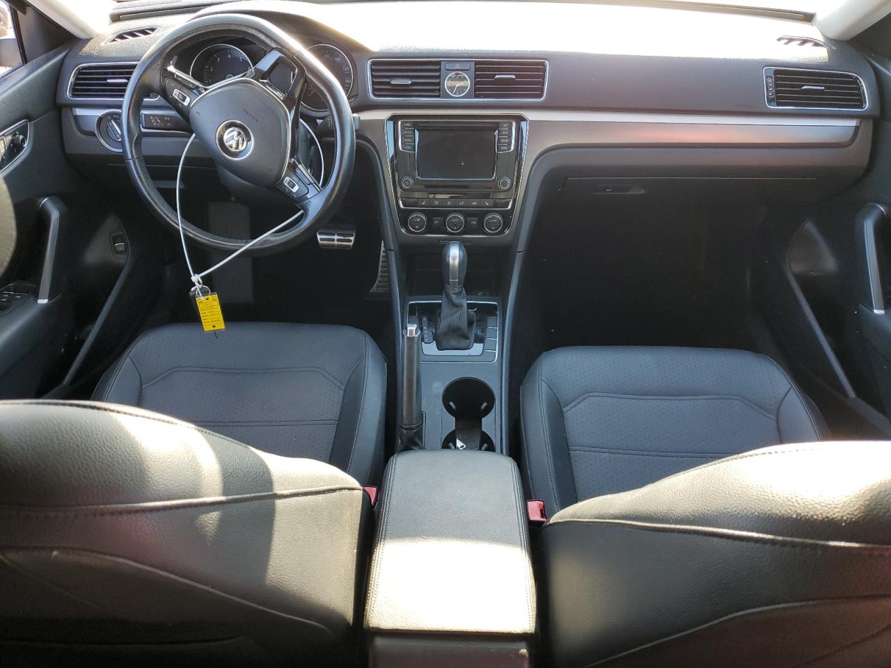 2017 Volkswagen Passat R-Line VIN: 1VWDT7A35HC042620 Lot: 50966124