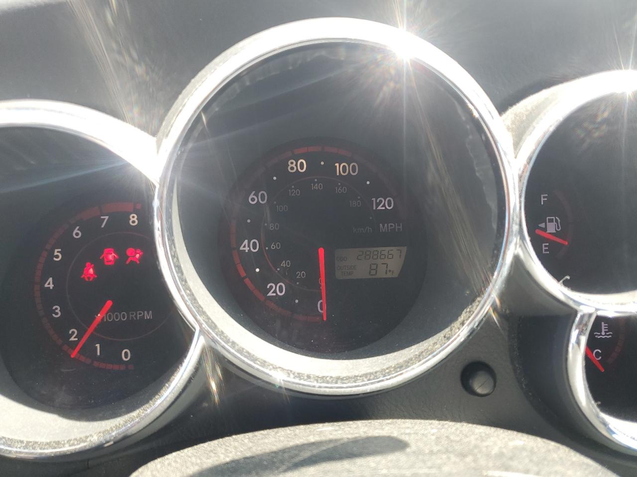 2005 Toyota Corolla Matrix Xr VIN: 2T1KR32E35C395412 Lot: 50354054