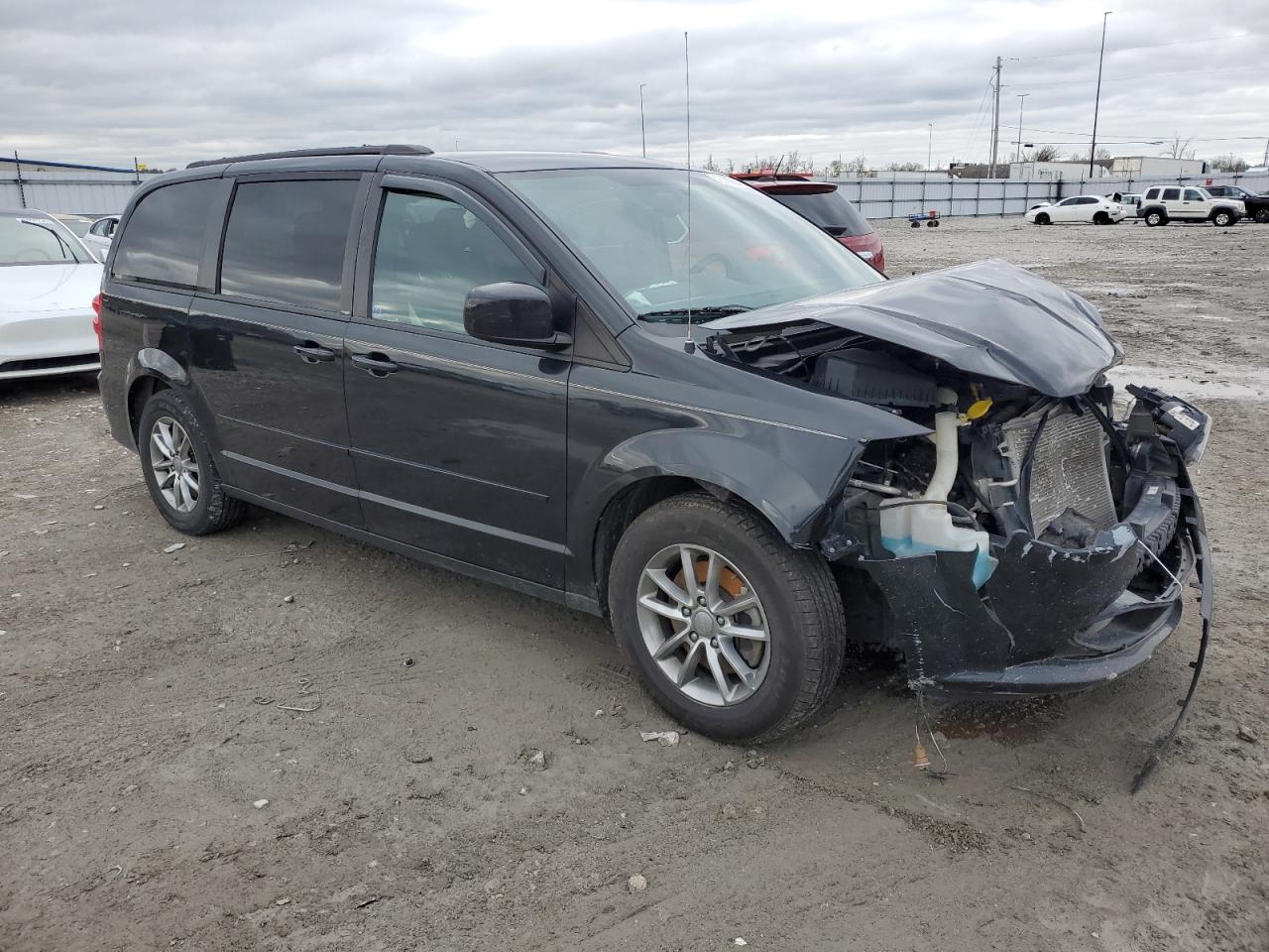 VIN 2C4RDGEG7ER105450 2014 DODGE CARAVAN no.4