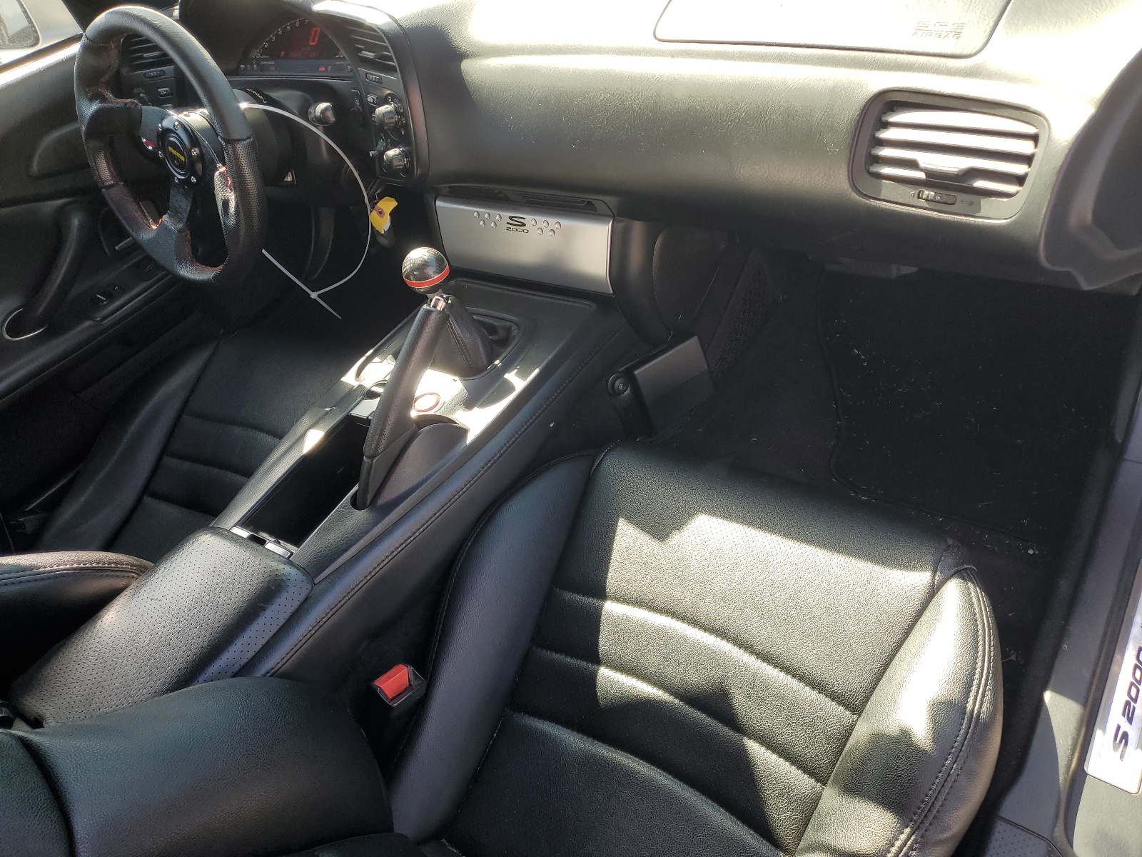 JHMAP214X4T005688 2004 Honda S2000