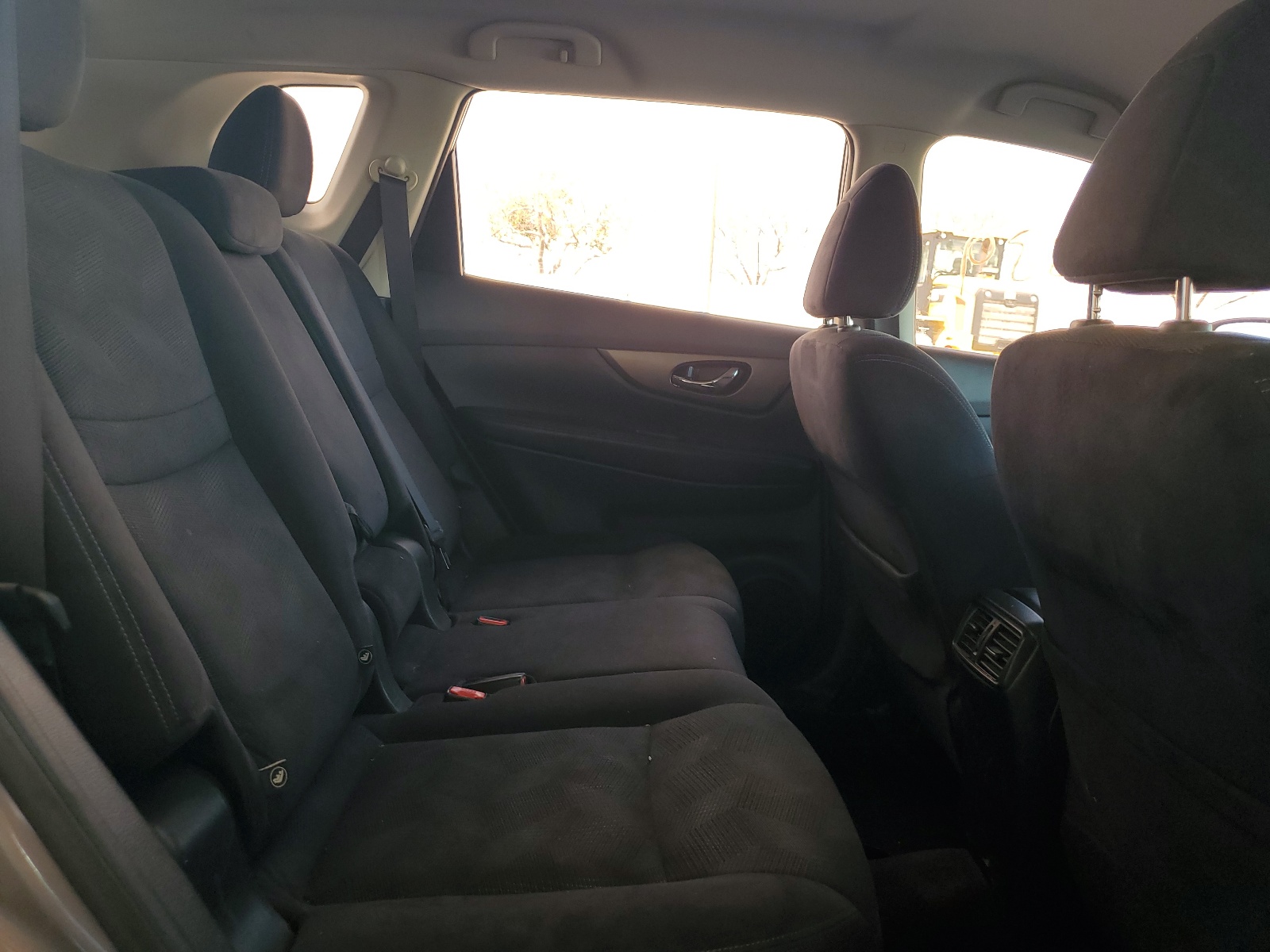 JN8AT2MT7GW008233 2016 Nissan Rogue S