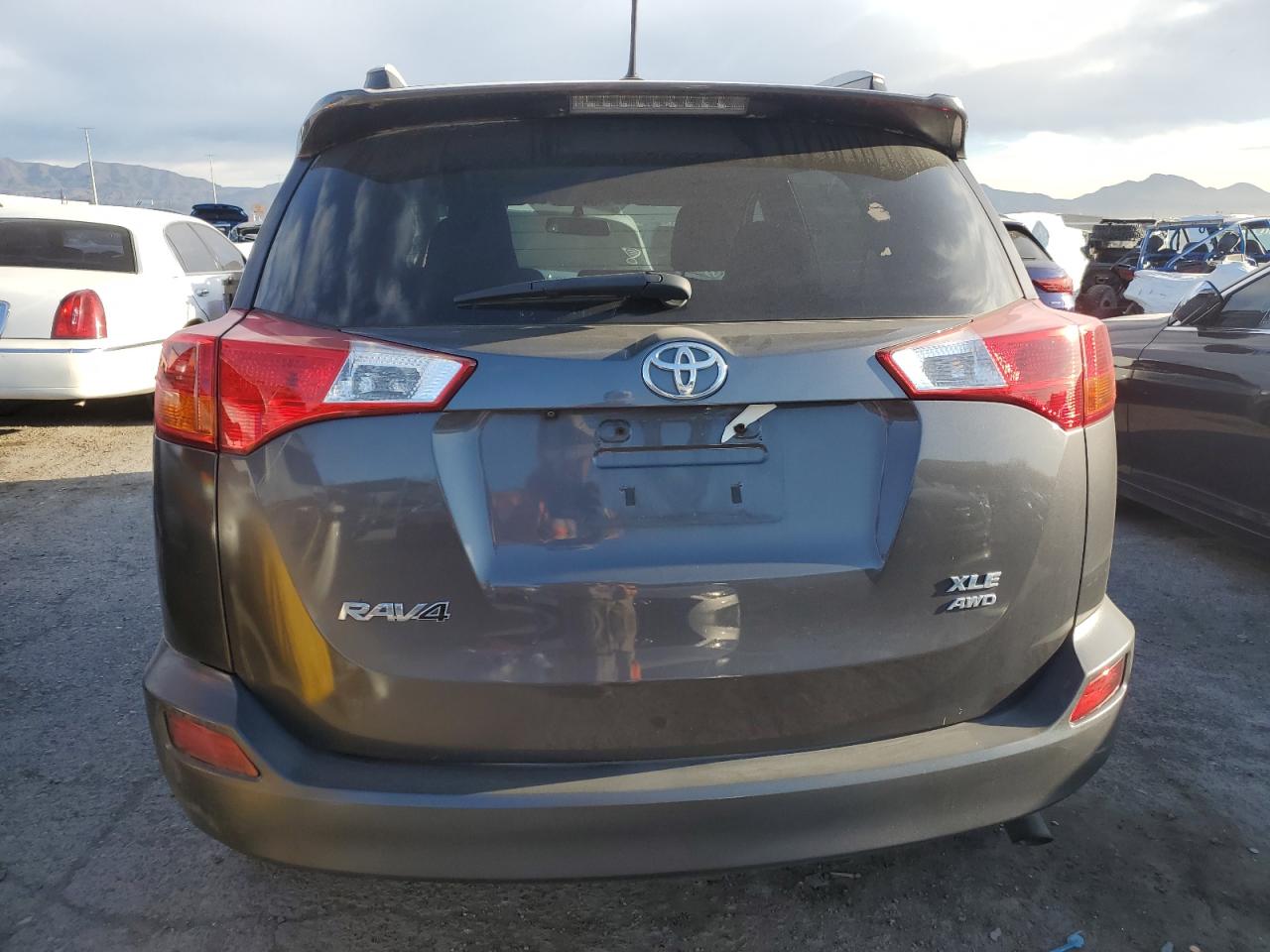 2015 Toyota Rav4 Xle VIN: 2T3RFREV9FW309016 Lot: 66787693