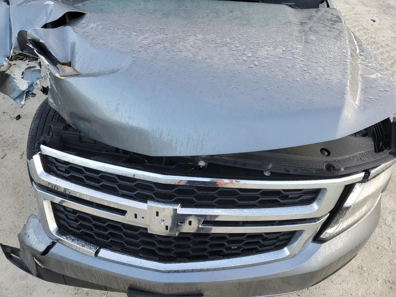 2019 Chevrolet Tahoe C1500 Lt VIN: 1GNSCBKCXKR242125 Lot: 48420154