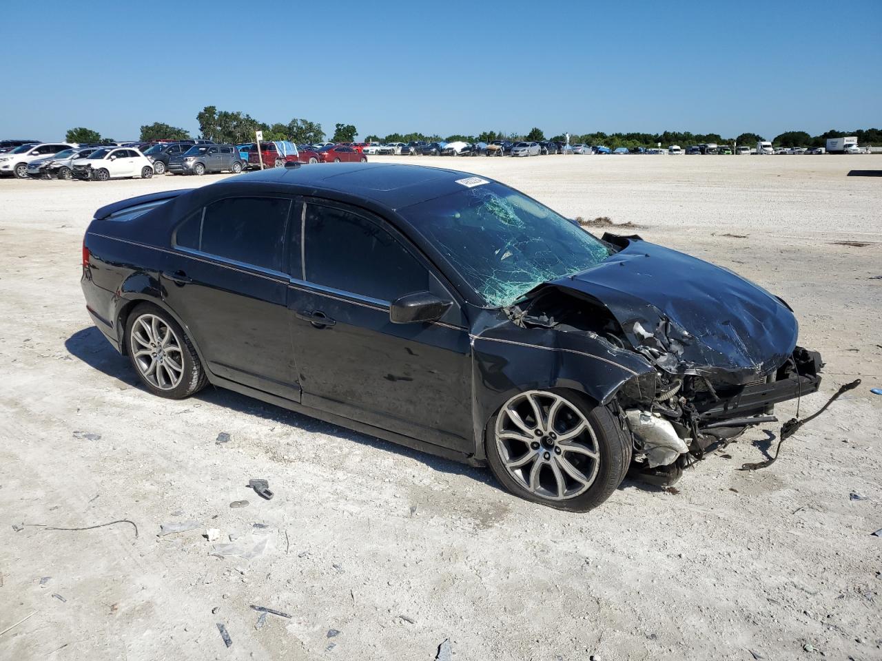 2010 Ford Fusion - Image 4