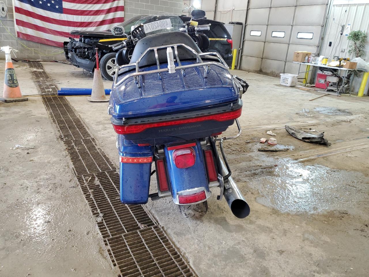 2016 Harley-Davidson Flhtcu Ultra Classic Electra Glide VIN: 1HD1FCM10GB676288 Lot: 49042074