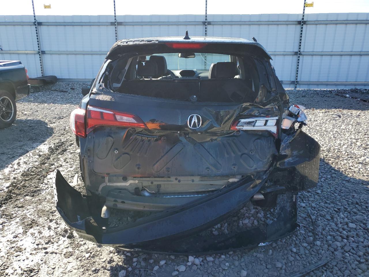 5J8TB4H38HL038049 2017 Acura Rdx