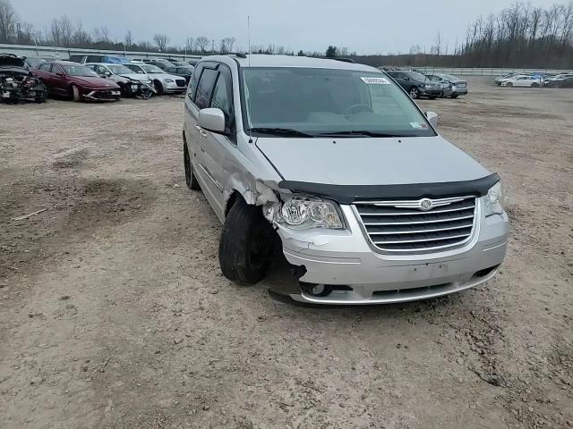 2010 Chrysler Town & Country Touring VIN: 2A4RR5D12AR192956 Lot: 50698564