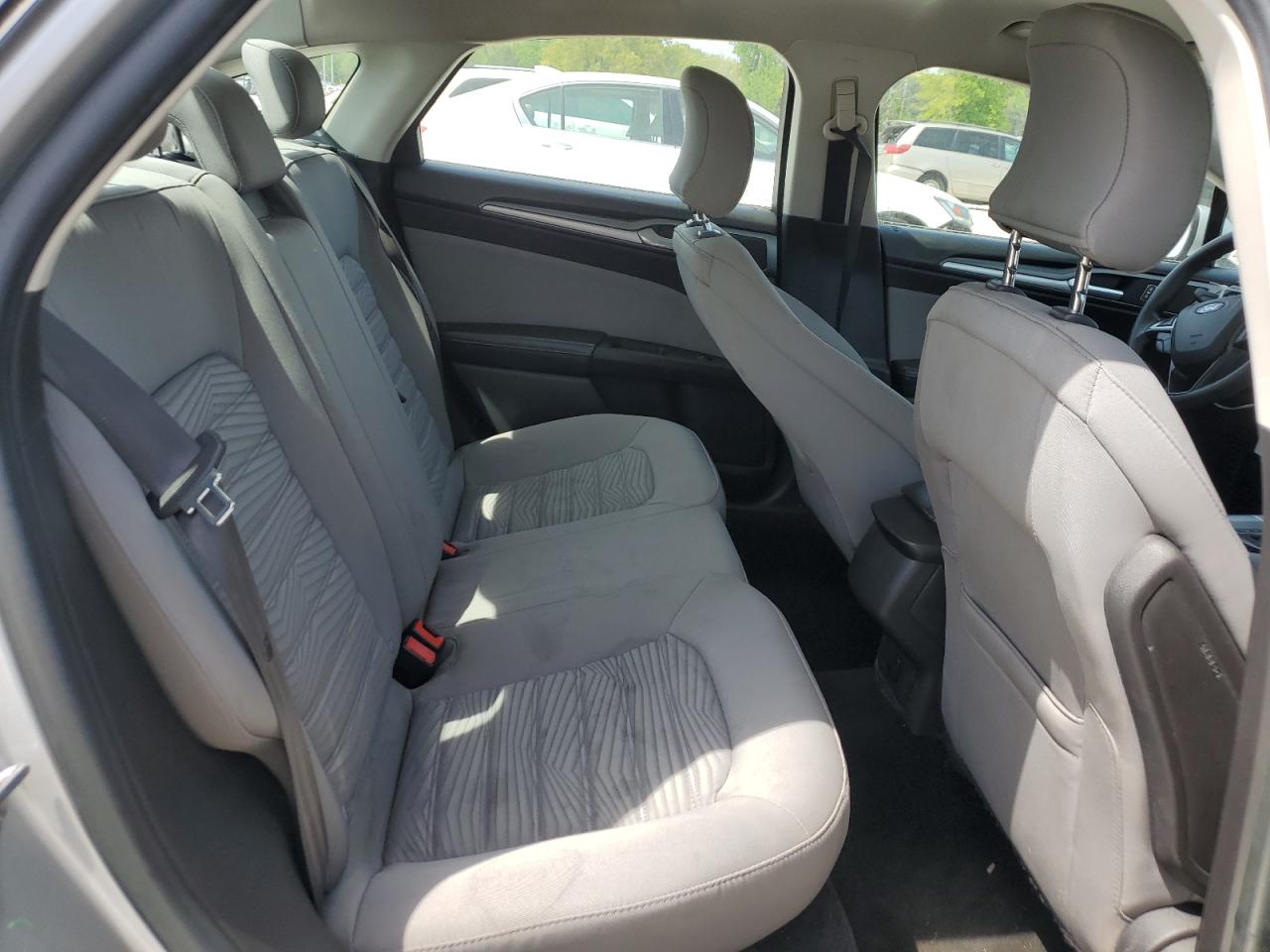 2016 Ford Fusion S VIN: 3FA6P0G75GR204916 Lot: 51038714