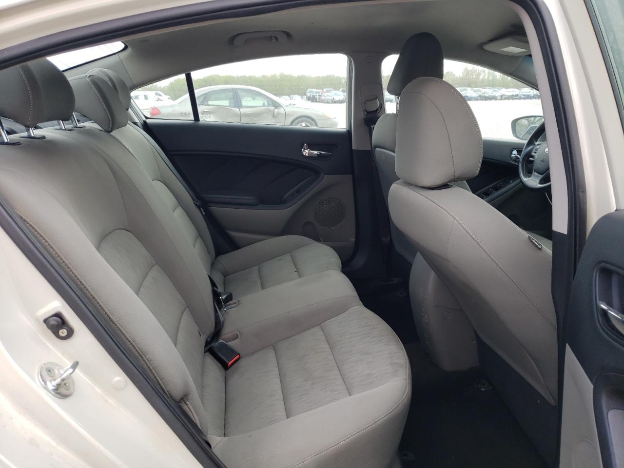 2015 Kia Forte Lx VIN: KNAFK4A61F5380375 Lot: 49236444