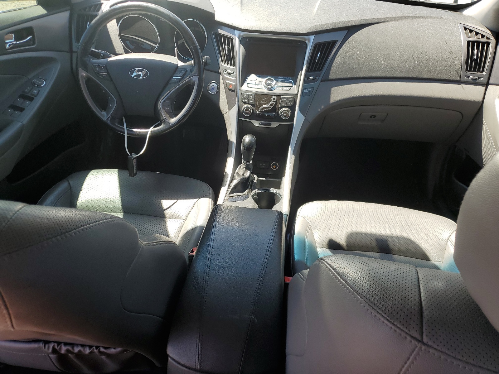 KMHEC4A41DA082841 2013 Hyundai Sonata Hybrid