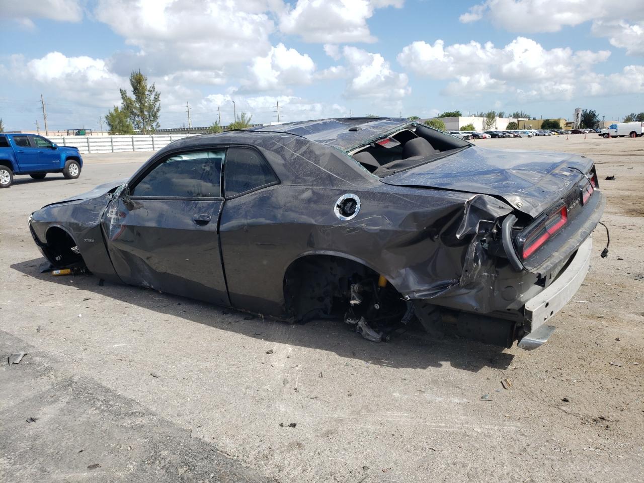 2C3CDZBT0KH705106 2019 DODGE CHALLENGER - Image 2