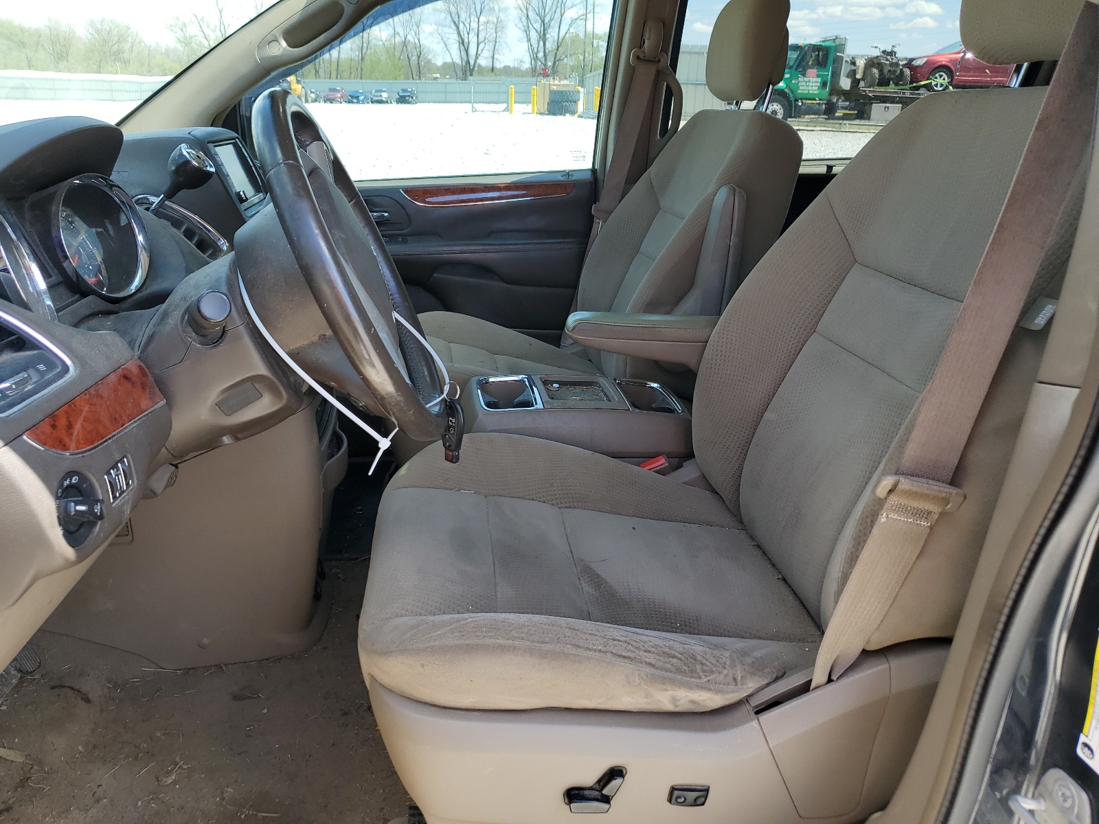 2C4RC1BG2ER378154 2014 Chrysler Town & Country Touring