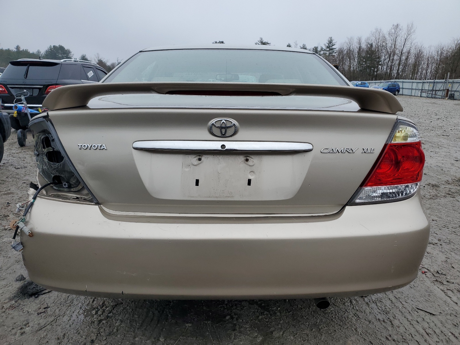 4T1BE30K75U018908 2005 Toyota Camry Le