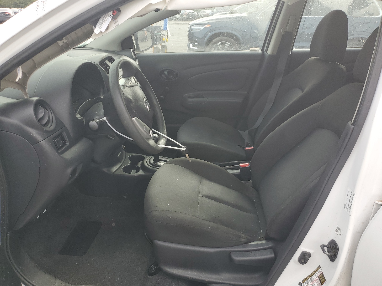 3N1CN7APXJL830687 2018 Nissan Versa S