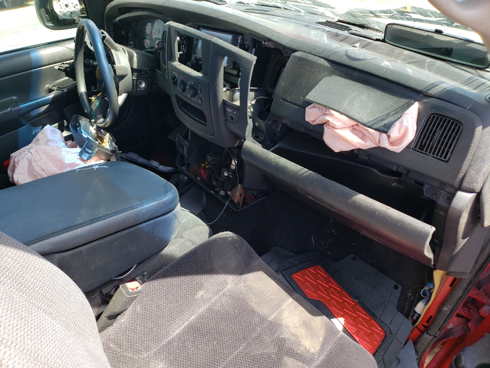 1D7HU16N64J252132 2004 Dodge Ram 1500 St