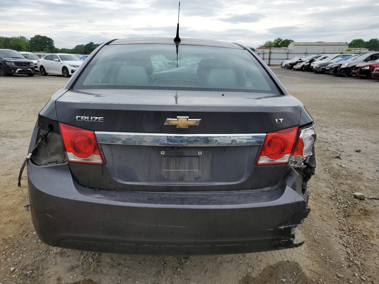 2014 Chevrolet Cruze - Image 6