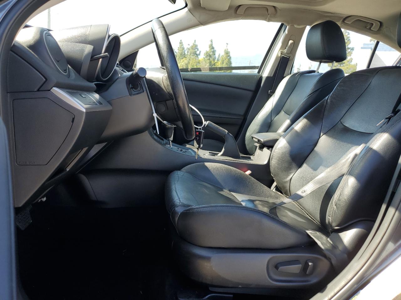 2012 Mazda 3 - Image 7