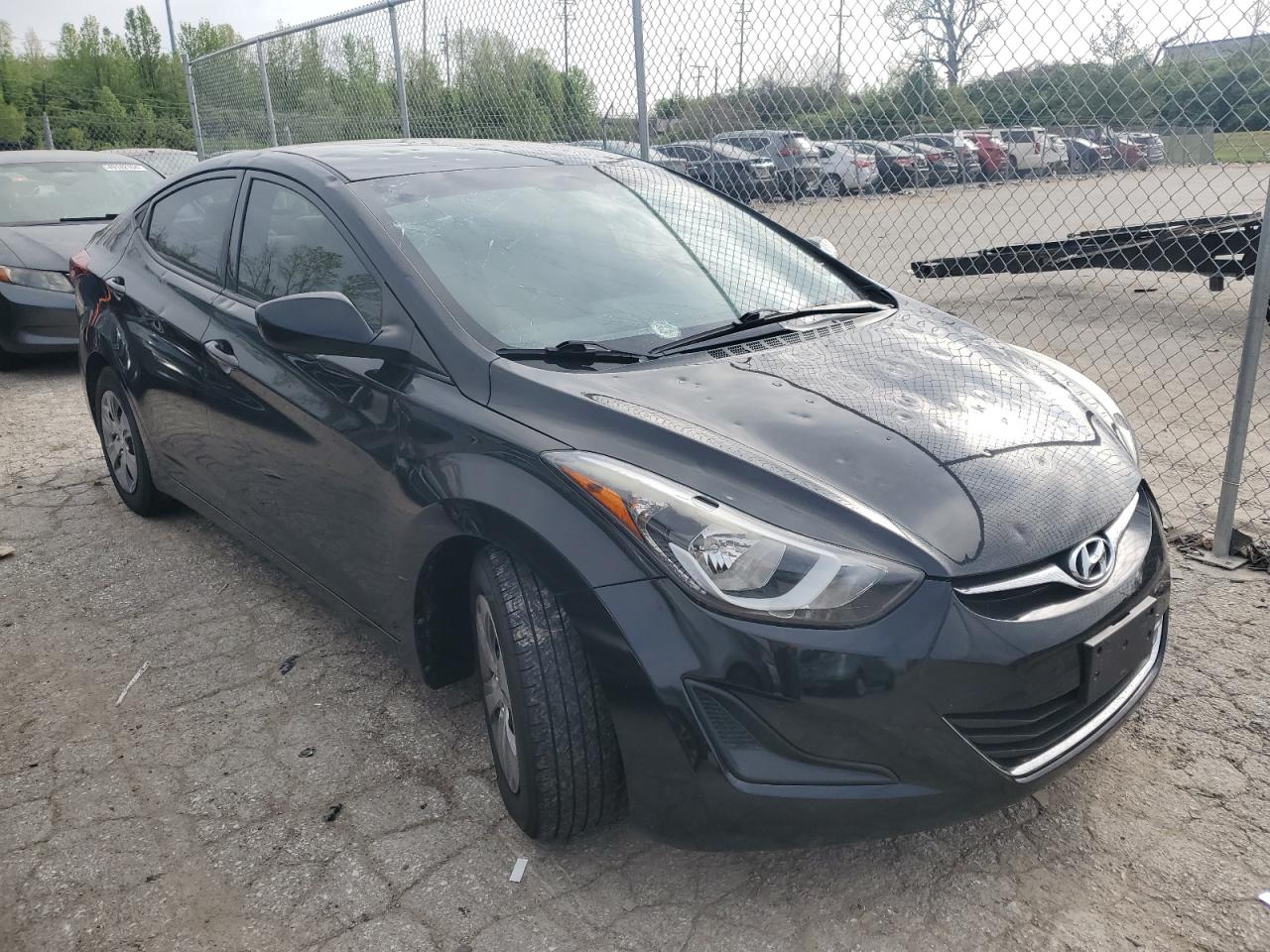 5NPDH4AE8GH713625 2016 Hyundai Elantra Se