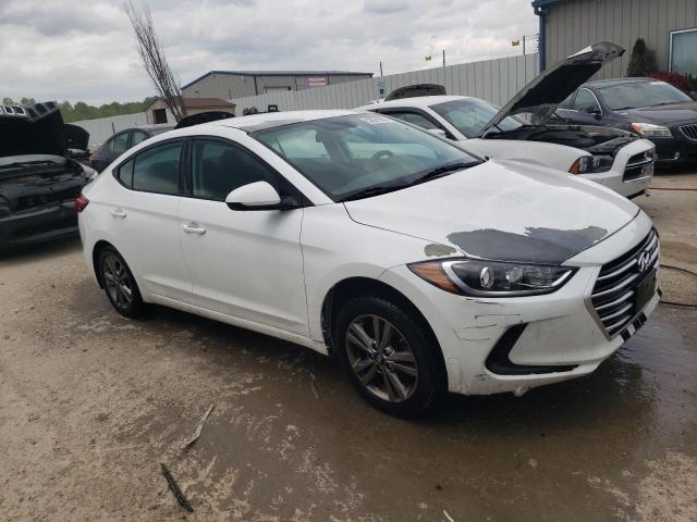  HYUNDAI ELANTRA 2018 Белый