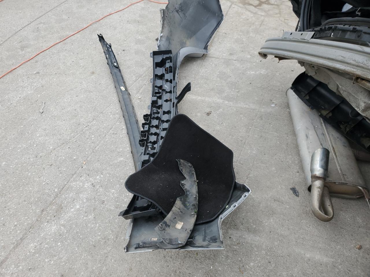 2013 Ford Fusion S VIN: 3FA6P0G70DR140182 Lot: 51660984