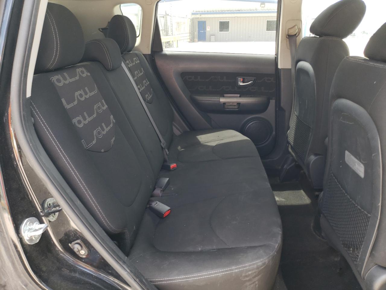 2012 Kia Soul + VIN: KNDJT2A64C7461885 Lot: 52162734