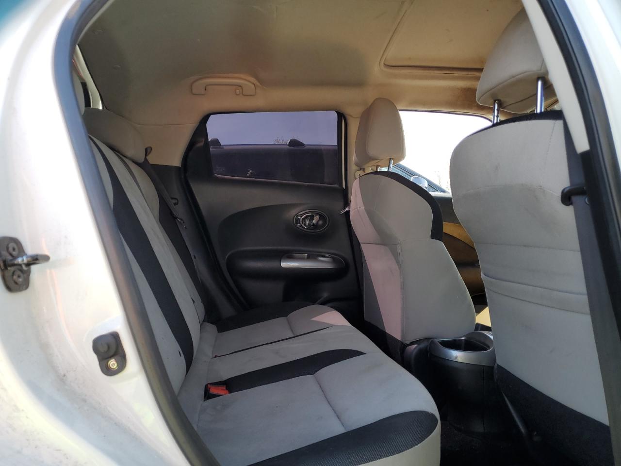 2014 Nissan Juke S VIN: JN8AF5MR9ET359026 Lot: 51758914