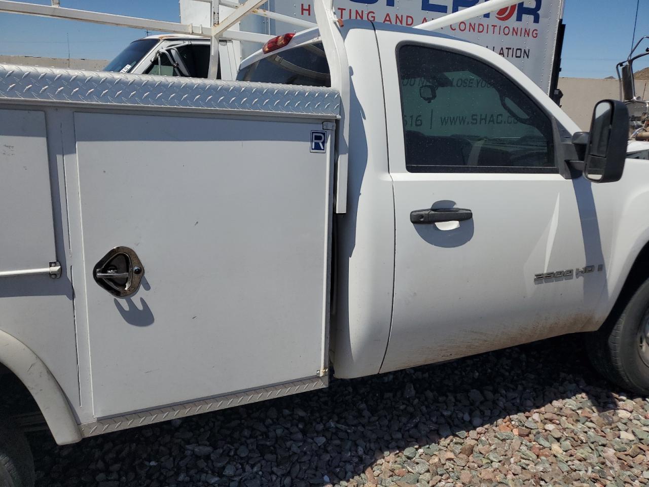 2008 GMC Sierra C2500 Heavy Duty VIN: 1GDHC24KX8E145168 Lot: 53098864