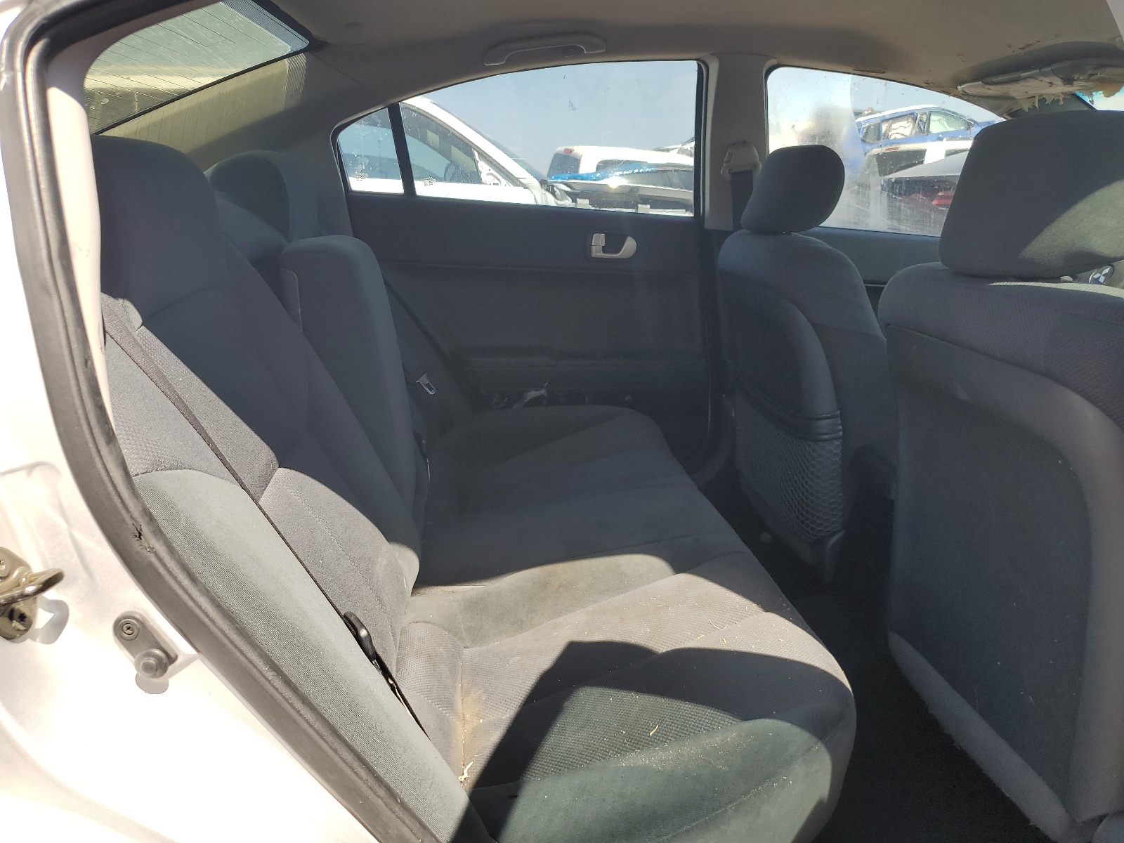 4A3AB36F16E036140 2006 Mitsubishi Galant Es Medium