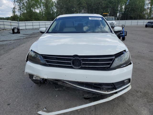  VOLKSWAGEN JETTA 2016 Белый