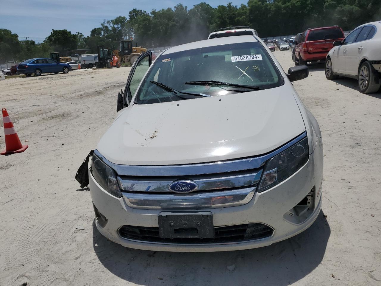 2011 Ford Fusion S VIN: 3FAHP0GA4BR268555 Lot: 51028794