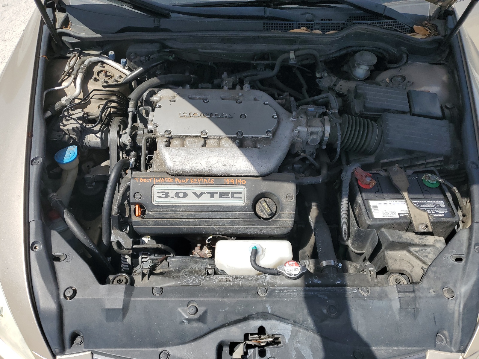 1HGCM665X4A060831 2004 Honda Accord Ex