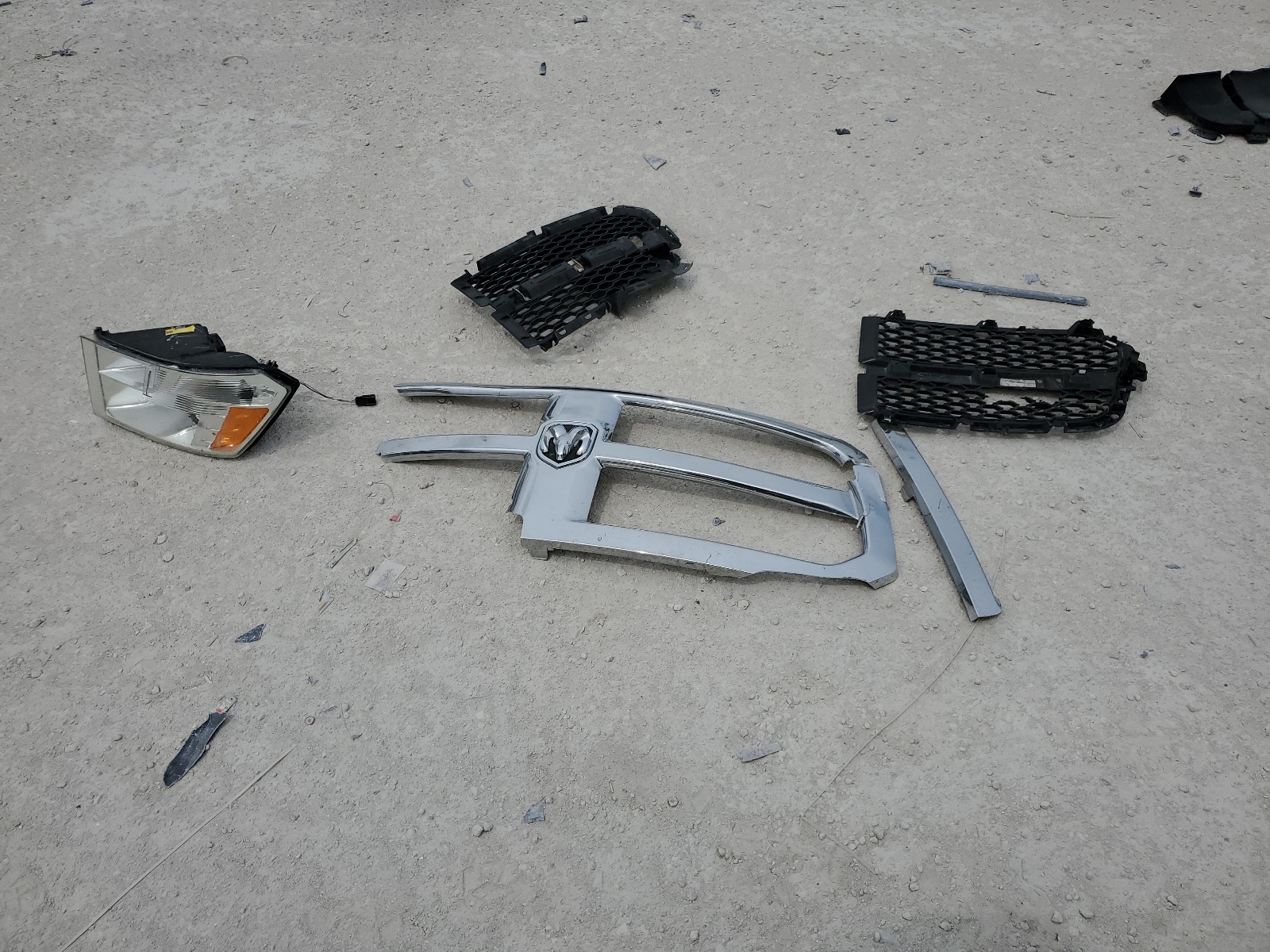 3C6JR6DT1LG144021 2020 Ram 1500 Classic Tradesman