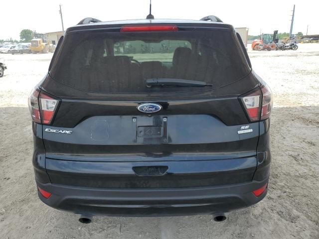  FORD ESCAPE 2017 Czarny