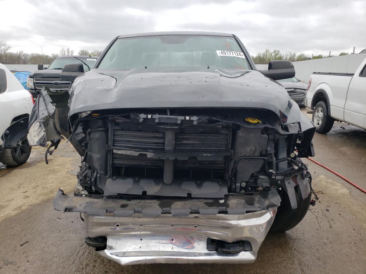 2016 RAM 1500 - Image 5