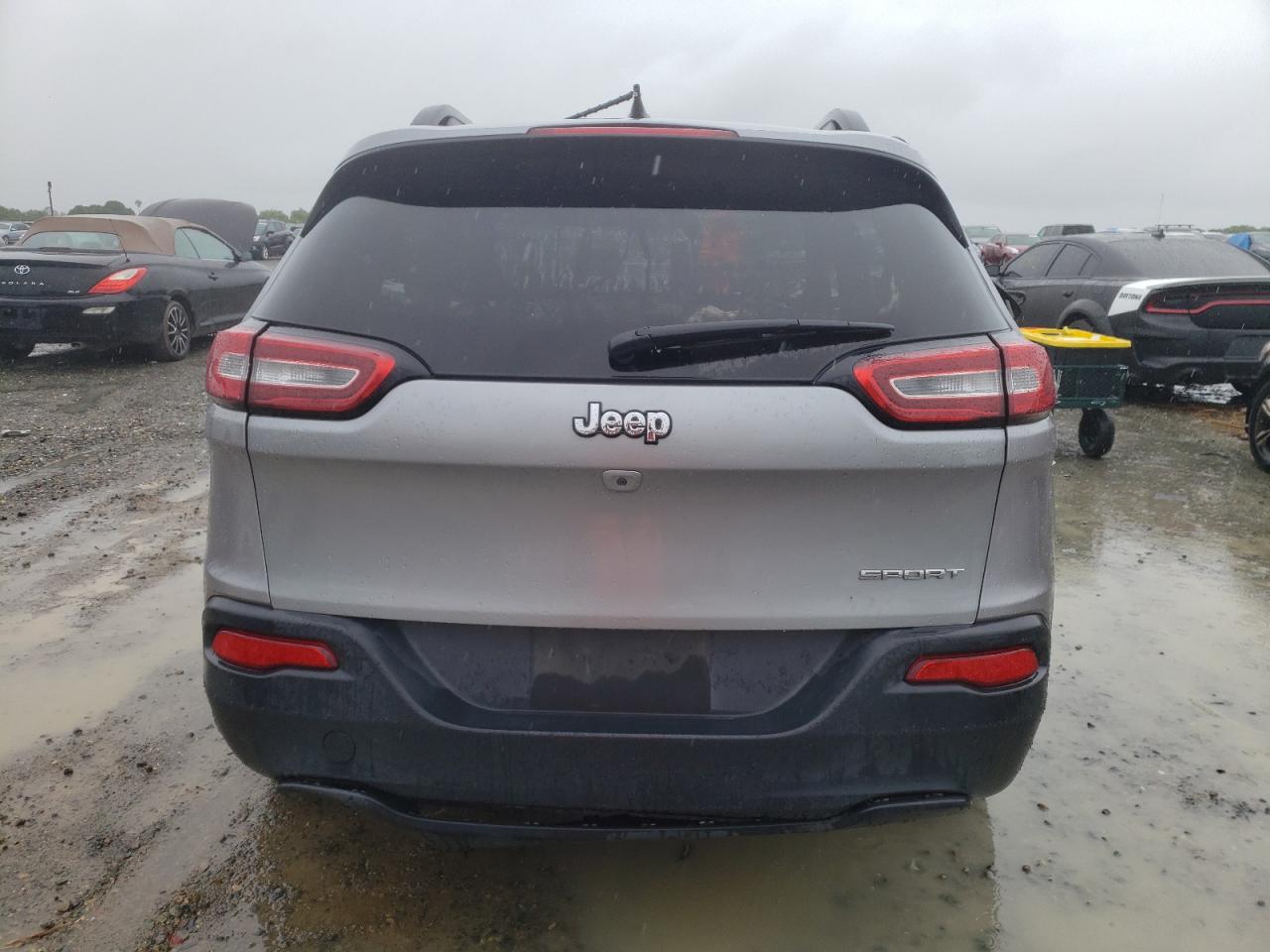 1C4PJLAB8GW177478 2016 Jeep Cherokee Sport