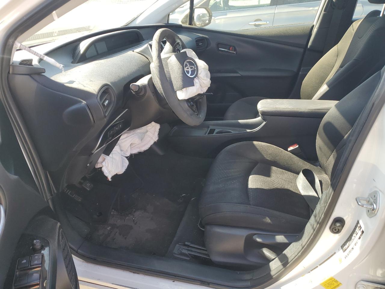 2020 Toyota Prius L VIN: JTDKARFU1L3126472 Lot: 50117414