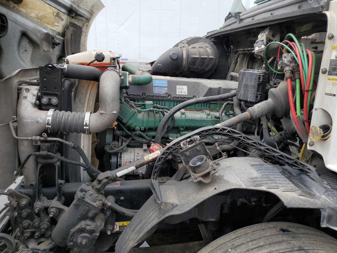 2015 Volvo Vn Vnl VIN: 4V4NC9EH0FN912532 Lot: 52662554