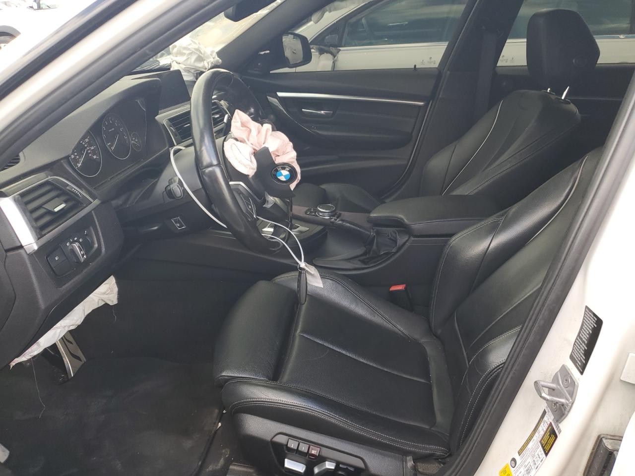 WBA8B7G31HNU37717 2017 BMW 340 Xi