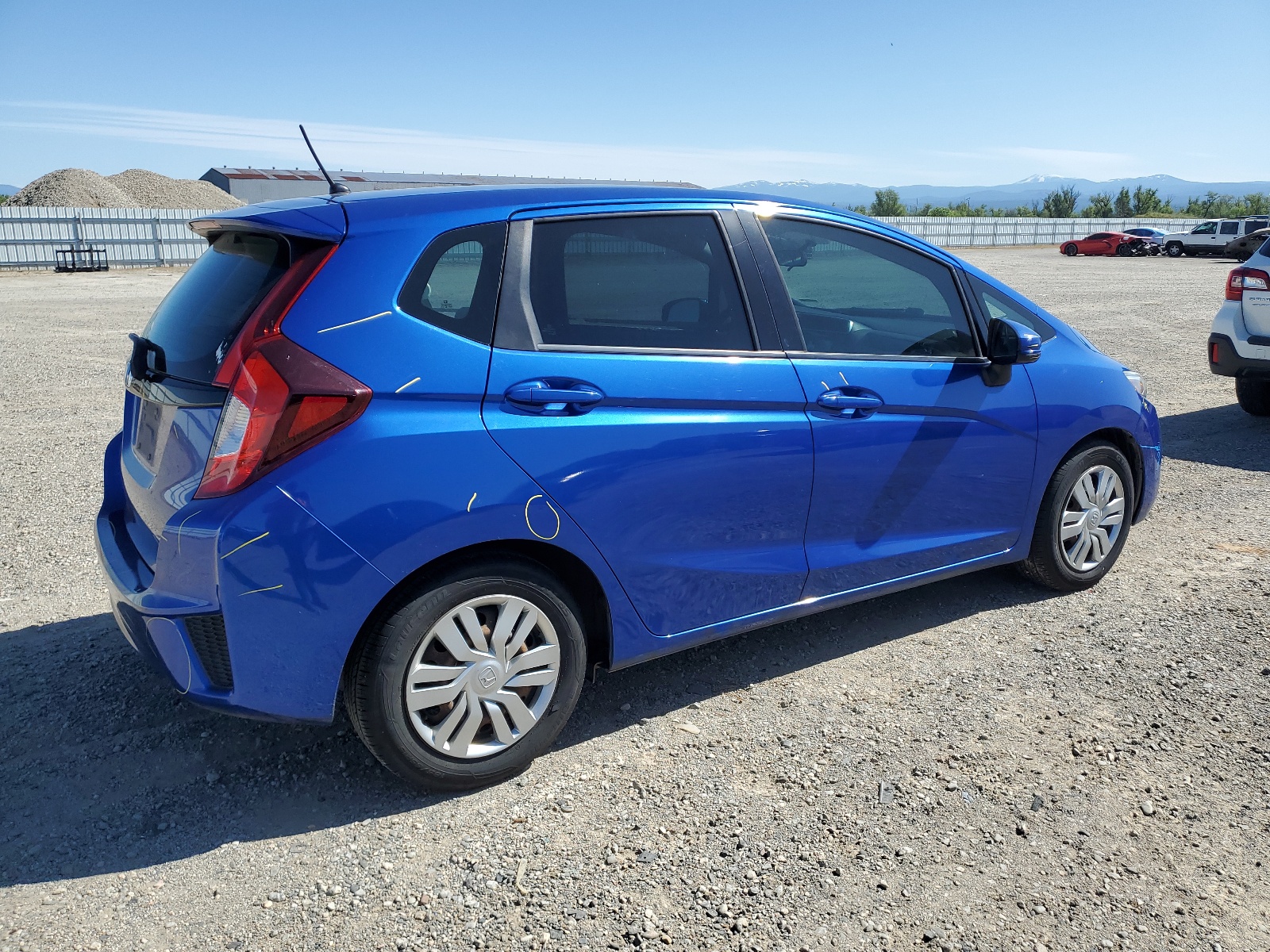 2015 Honda Fit Lx vin: 3HGGK5H58FM725505