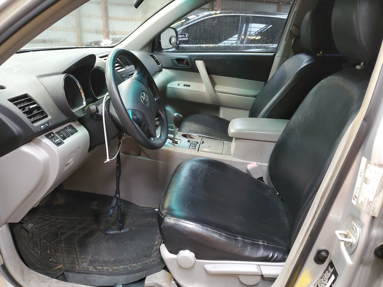 JTEES41A282074143 2008 Toyota Highlander