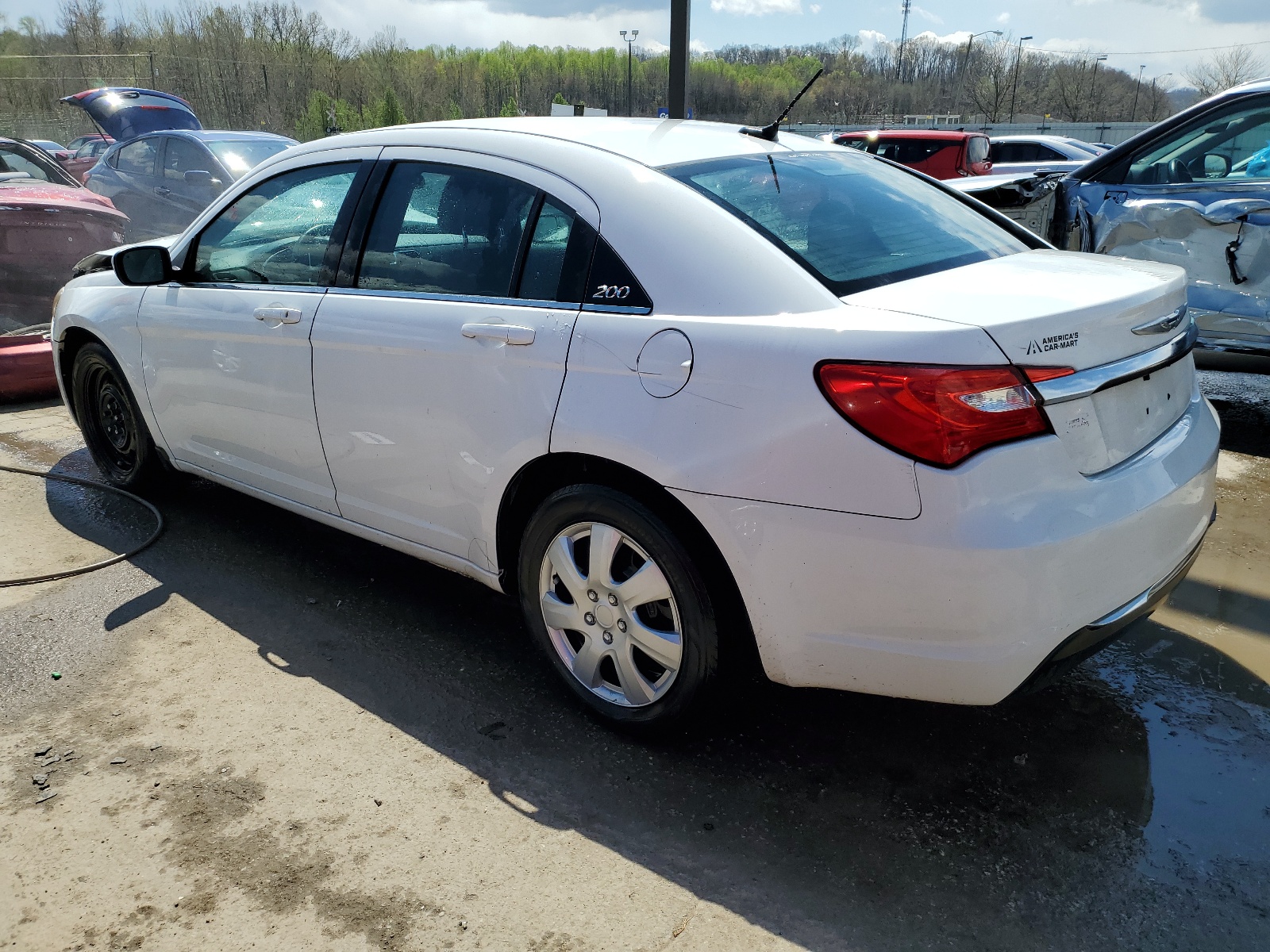 2014 Chrysler 200 Lx vin: 1C3CCBAB8EN141266