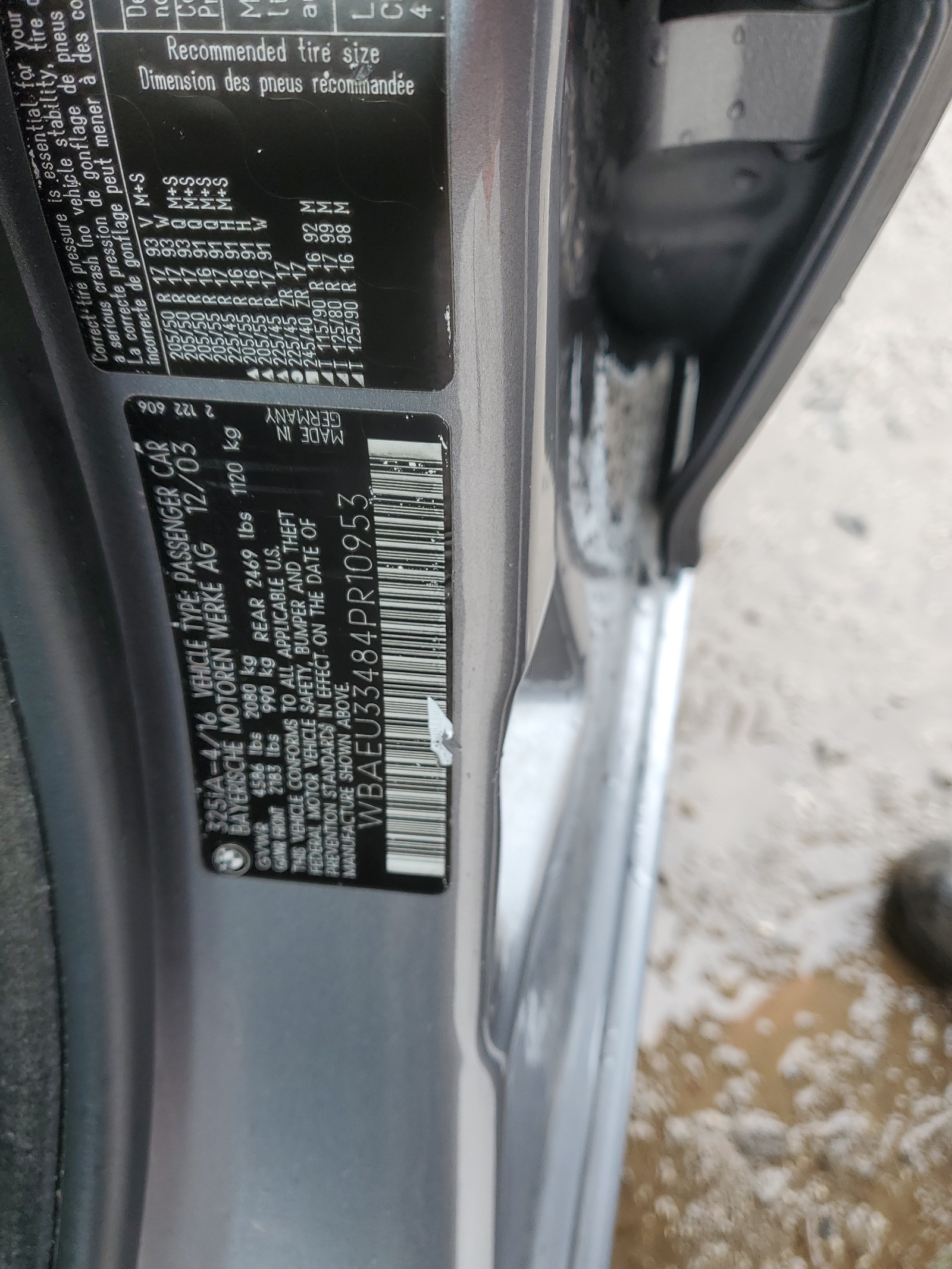 WBAEU33484PR10953 2004 BMW 325 Xi