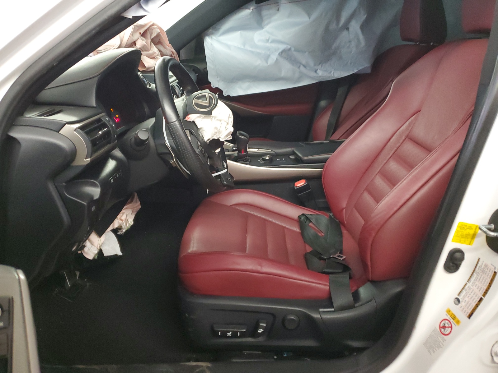 JTHC81D26J5033806 2018 Lexus Is 300