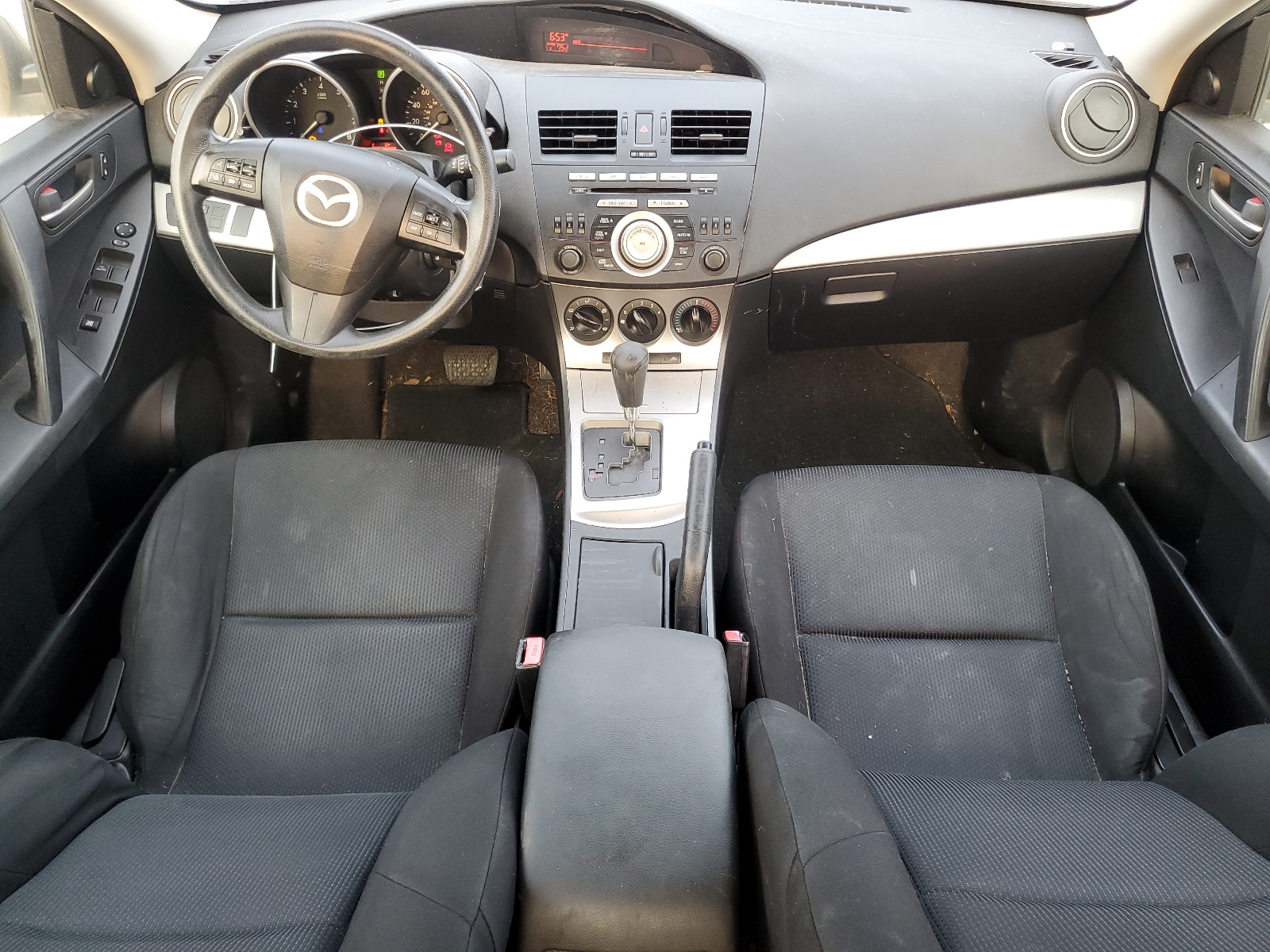 JM1BL1VF2B1496676 2011 Mazda 3 I