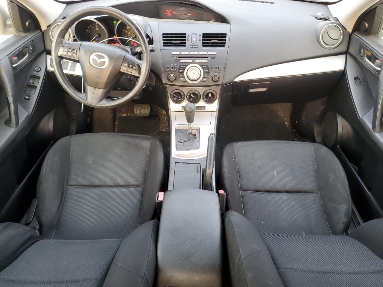 2011 Mazda 3 I VIN: JM1BL1VF2B1496676 Lot: 51454144