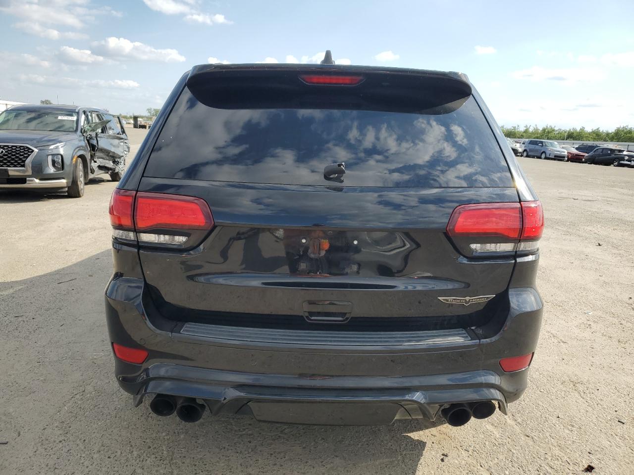 2018 Jeep Grand Cherokee - Image 6