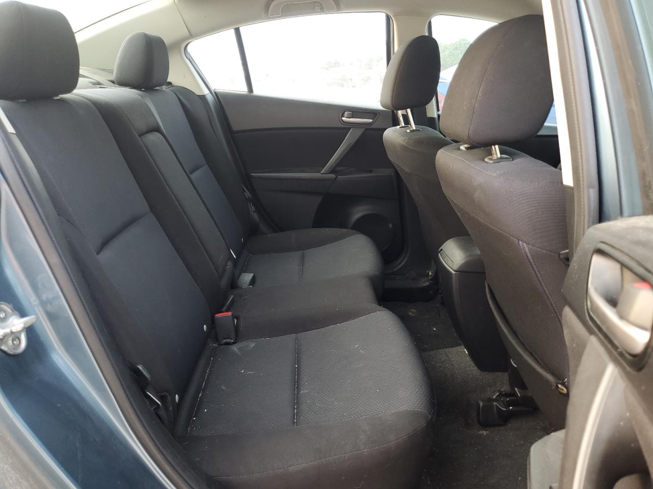 2011 Mazda 3 I VIN: JM1BL1VF2B1496676 Lot: 51454144