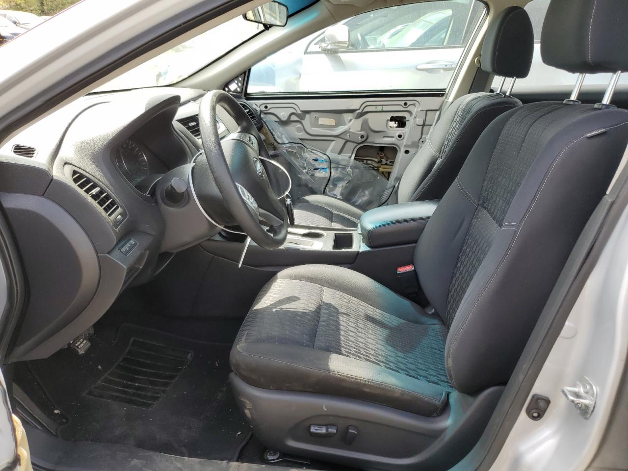 2017 Nissan Altima 2.5 VIN: 1N4AL3AP7HN322132 Lot: 52904694