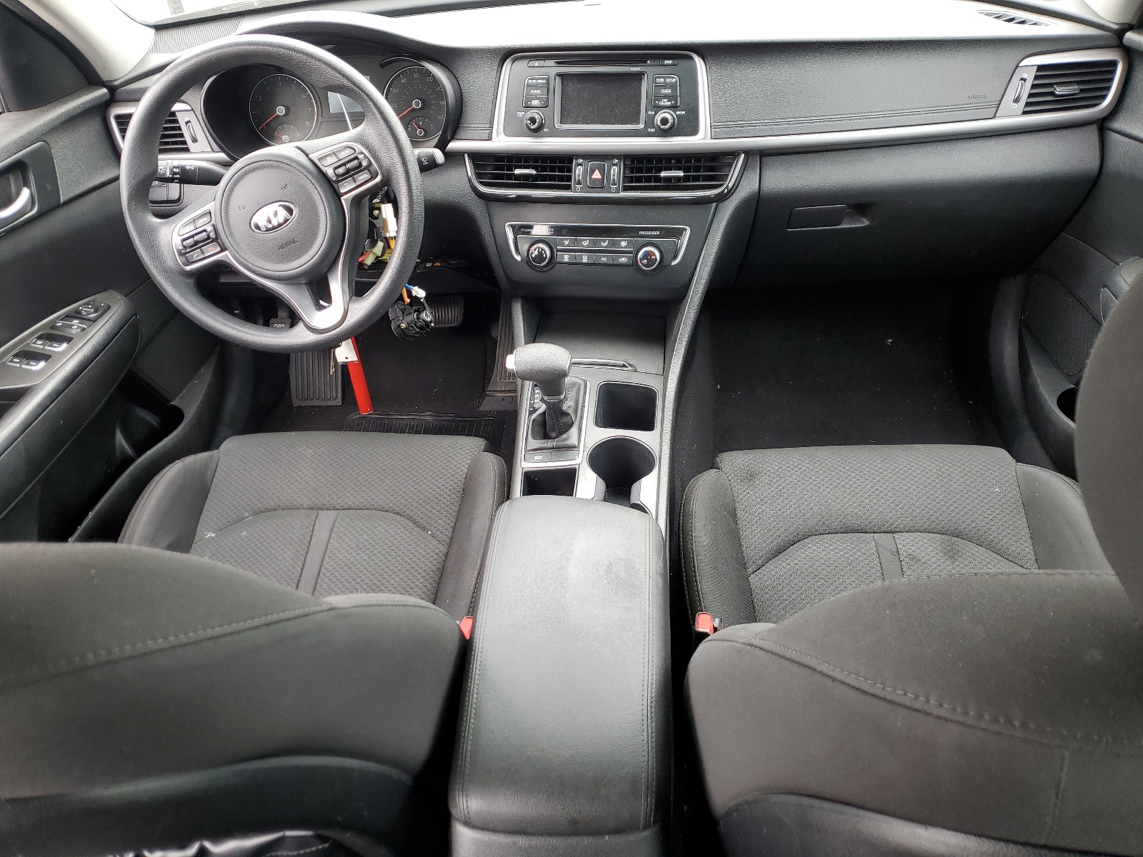 5XXGT4L34HG173811 2017 Kia Optima Lx