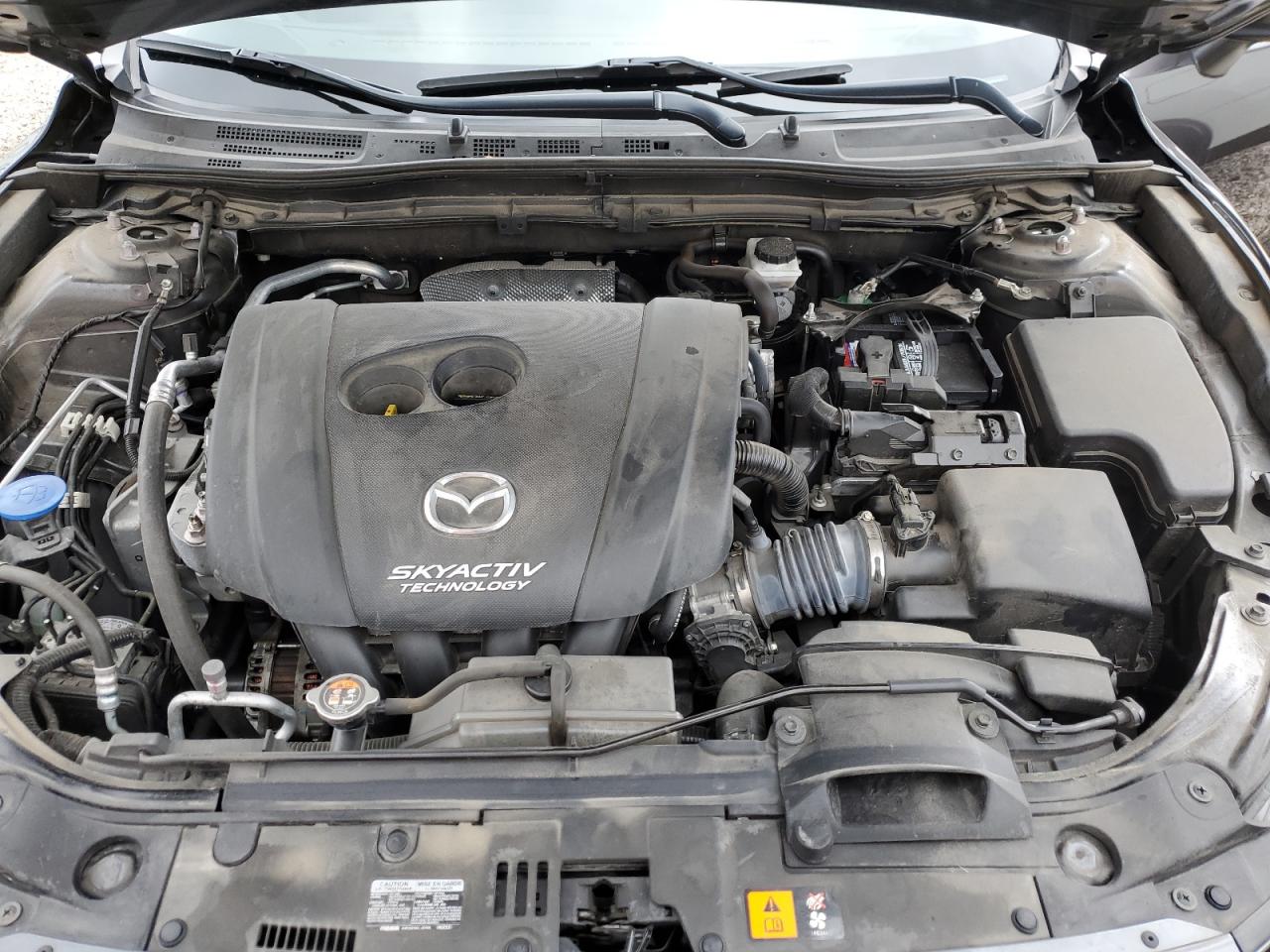 3MZBN1V38JM257681 2018 Mazda 3 Touring